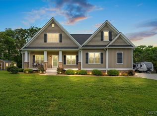 1126 Sparrows Ln, Powhatan, VA 23139