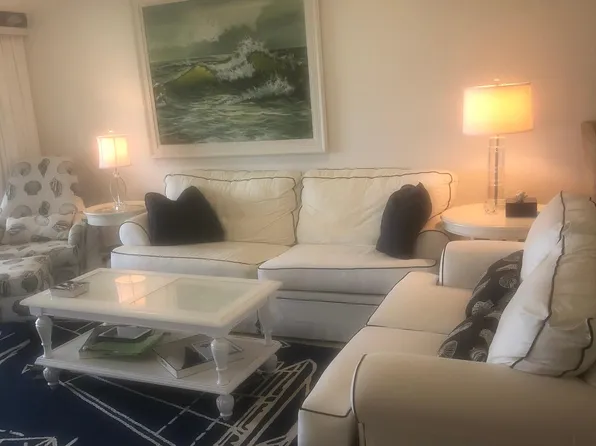 7001 Gulf Of Mexico Dr APT 13, Longboat Key, FL 34228