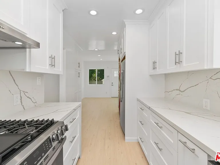 2316 Selby Ave — Photo 15