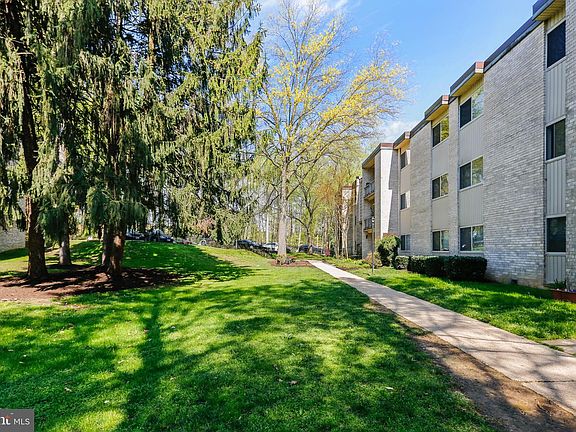 2nd image of 12401 Braxfield Ct #483