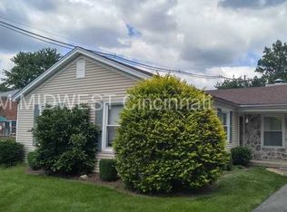 401 Bruner Hill Rd, Douglass Hills, KY 40243