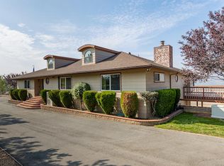 26700 Oakflat Dr, Tehachapi, CA 93561