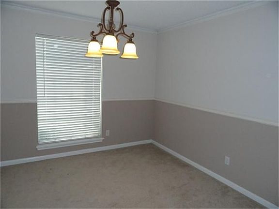 5th image of 2511 E Pebble Beach Dr