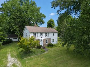 11406 W Pine Lake Rd, Salem, OH 44460