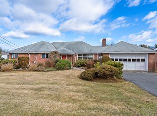 454 Dudley Rd, Newton, MA 02459