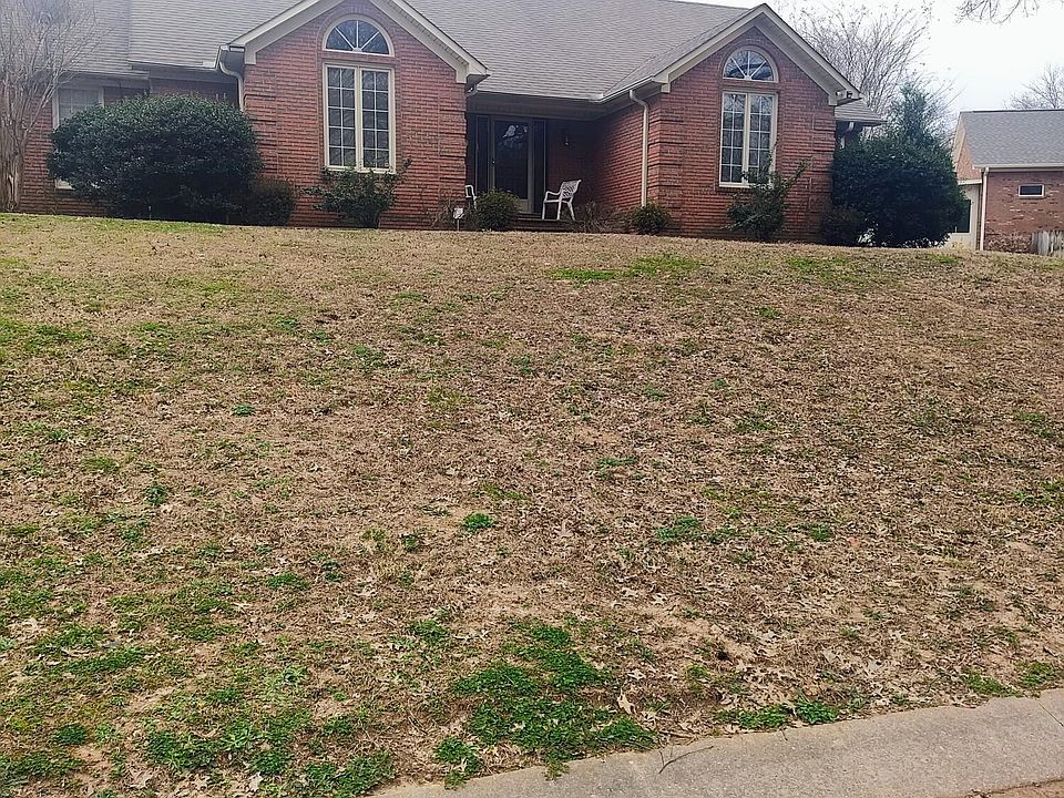 1st image of 12 Brookstone Pl