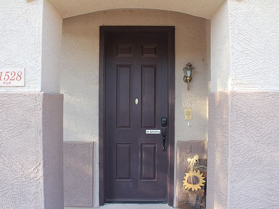 3rd image of 11528 E Reuben Ave