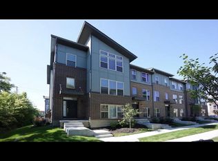 8242 Bostic Ct, Fishers, IN 46038
