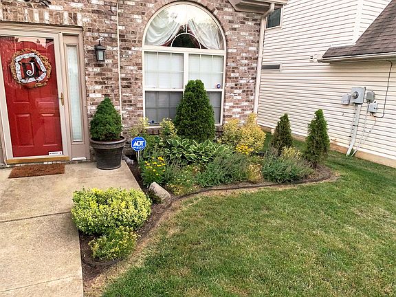2nd image of 3620 Green Park Ct