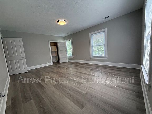 3rd image of 1425 Garfield St Unit 3