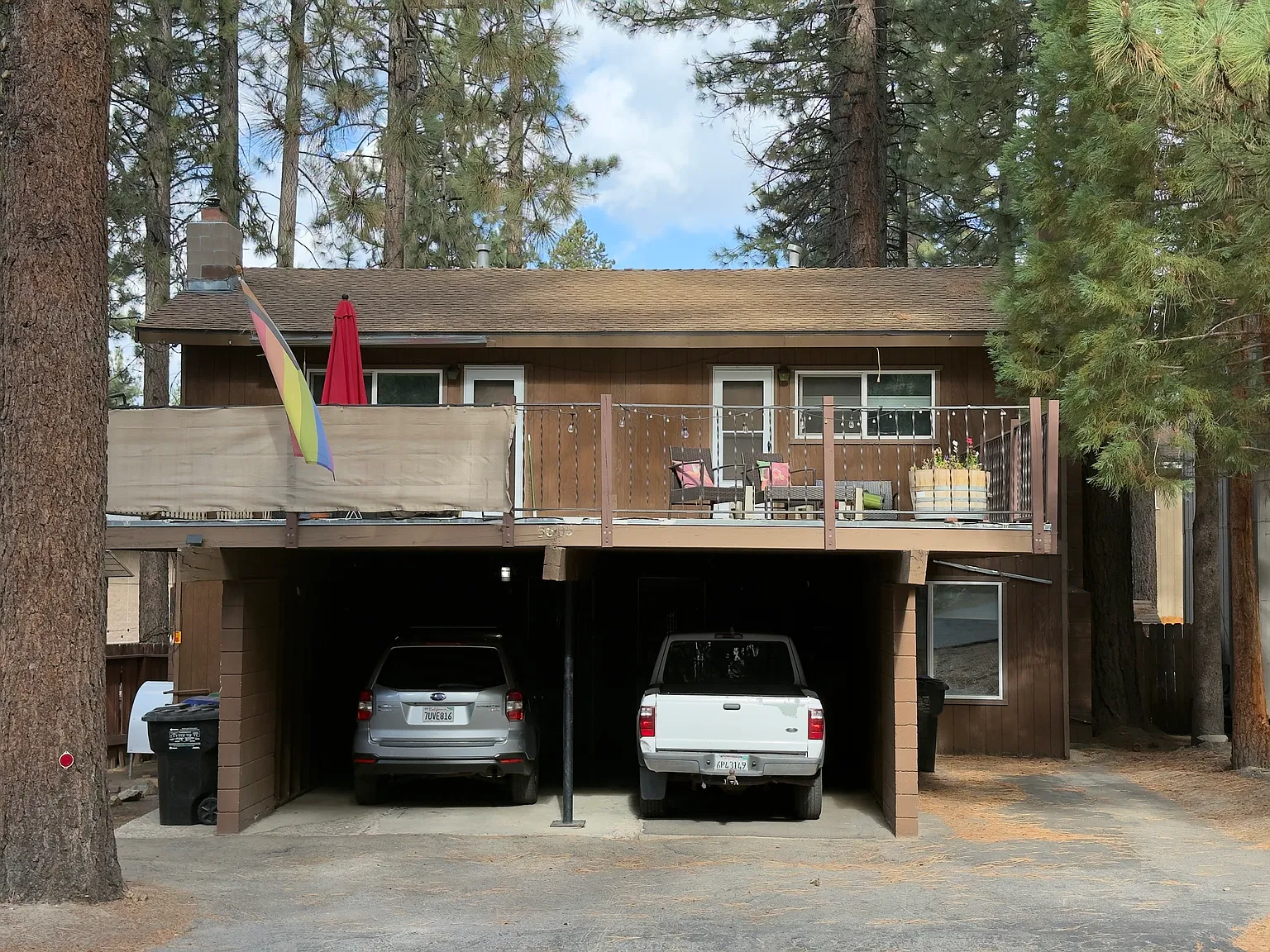 2 bed, 1.5 bath, 1000 sqft, $2,300 — Photo 1