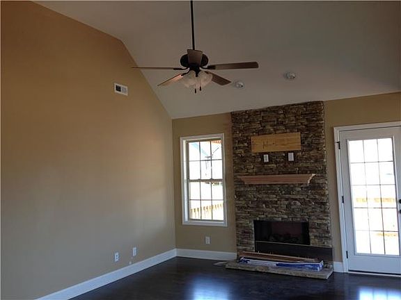 2nd image of 43 Meadow Wood Park Lot 43