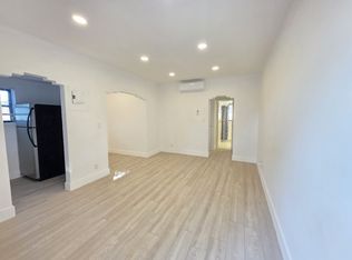 590 NE 15th Ave #1, Fort Lauderdale, FL 33301