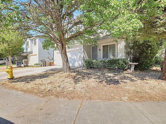 4th image of 917 Garcia Dr