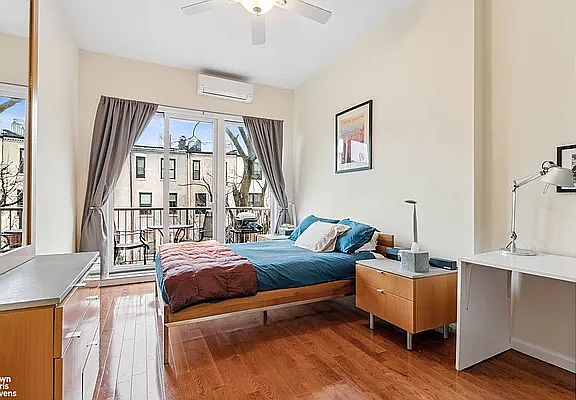 4th image of 121 W 131st St APT 3