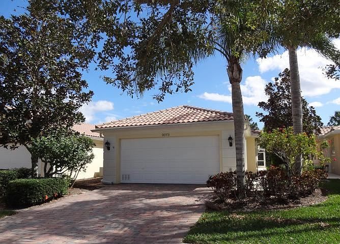 1st image of 9073 SE Retreat Dr