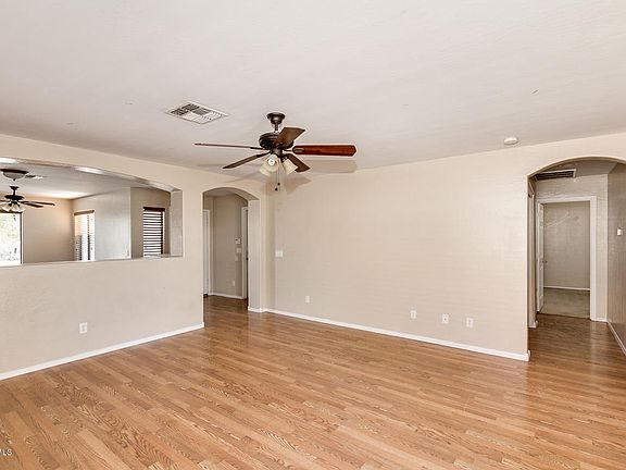 3rd image of 2036 S 86th Ln