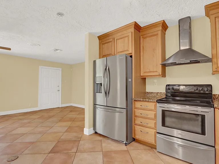 4529 Square Lake Dr — Photo 20
