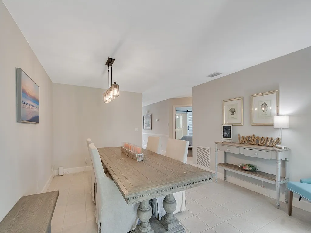 2 bed, 1572 sqft, $7,000 — Photo 4