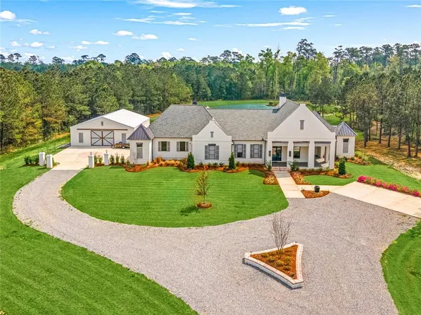 453 S Fairway Dr, Madisonville, LA 70447