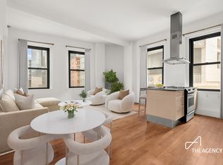 120 Greenwich St APT 9C, New York, NY