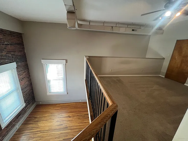 313 Park Central E #303 — Photo 21