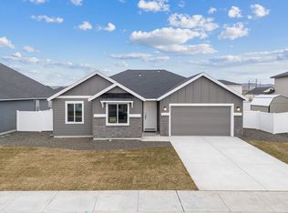 833 K St NE, Quincy, WA