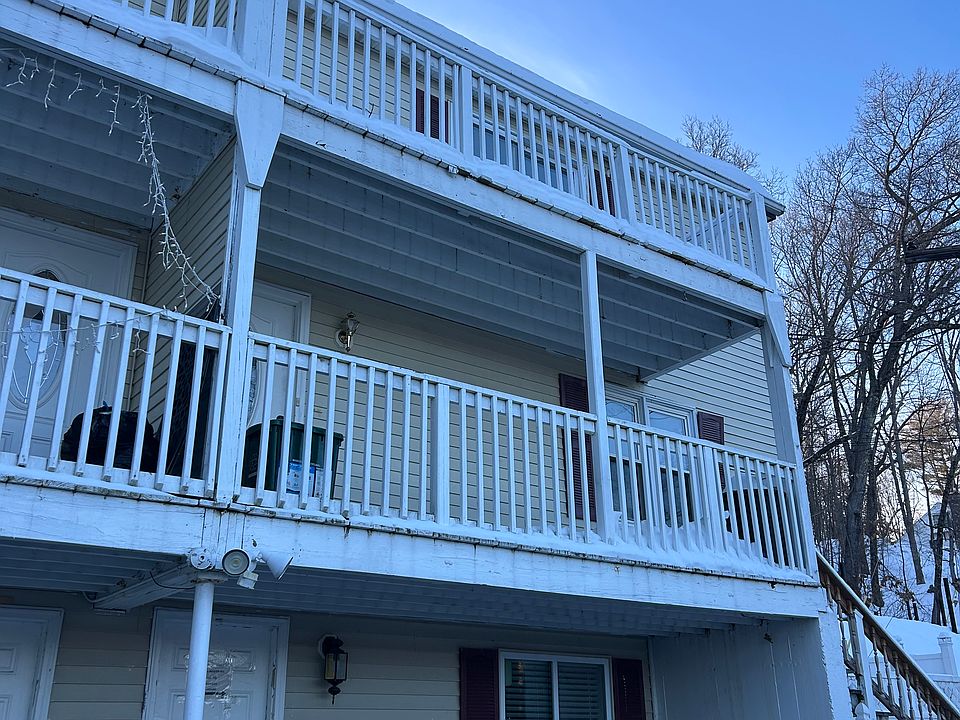 1st image of 3 Swan Ave