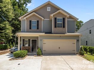 822 Lakehill Rd, Charlotte, NC