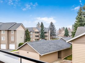 Graymayre Crossing Apartments