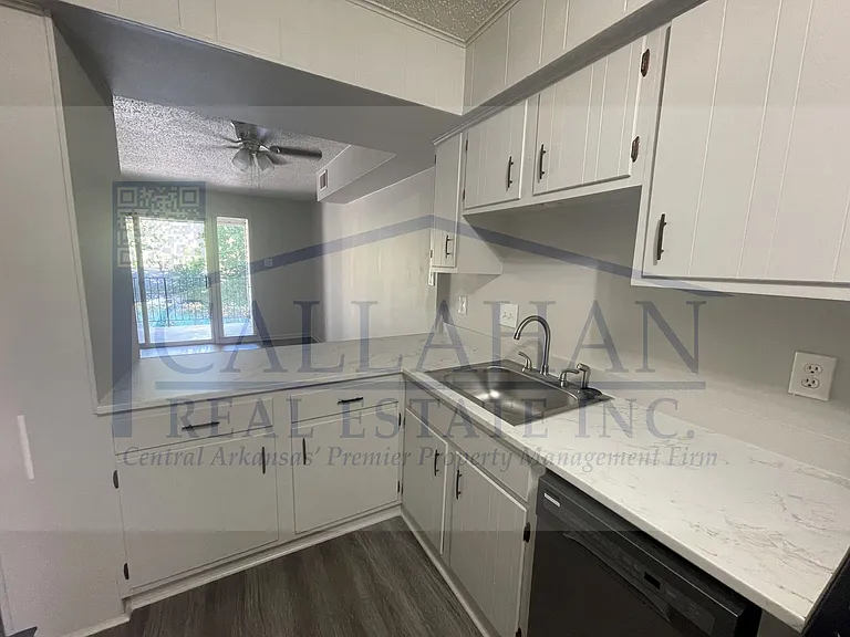 5700 B Street — Photo 2