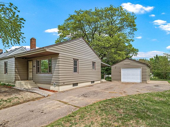5th image of 3161 Venus Ave