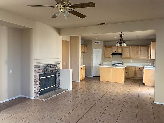 3rd image of 8906 Gentian Ave