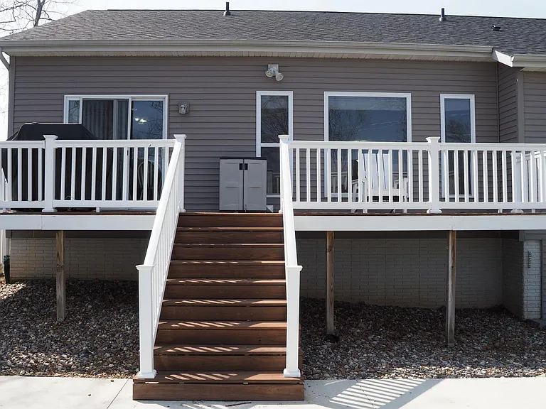 170 Grand Ave — Photo 28