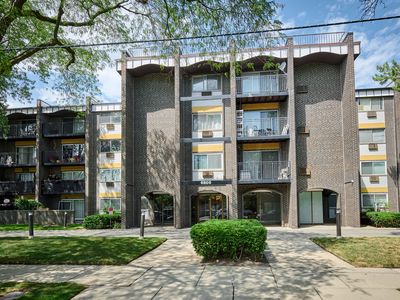 6800 N California Ave APT 3S, Chicago, IL, 60645