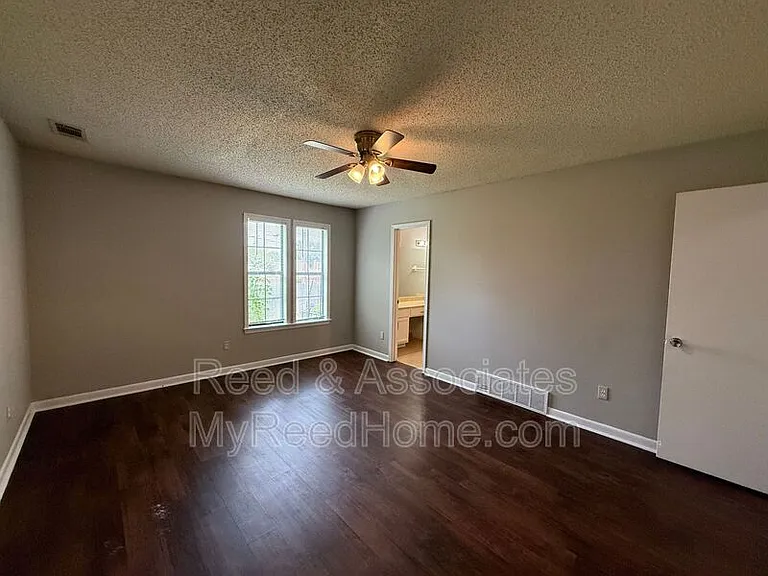 6556 Birch Hollow Dr — Photo 9