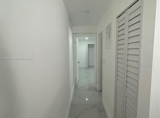 685 E 9th Ln, Hialeah, FL 33010