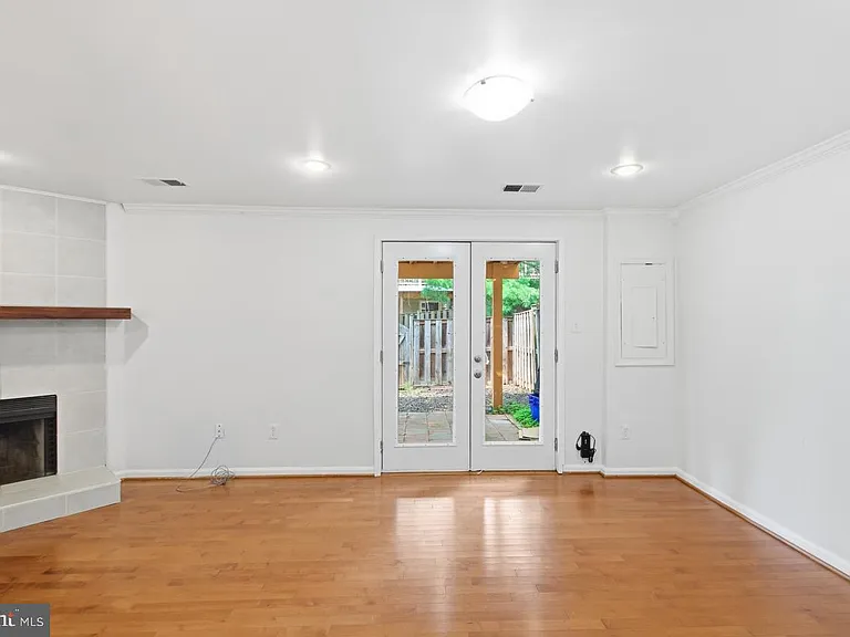 6606 Greenleigh Ln — Photo 26