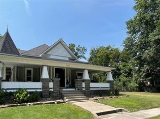 600 Patrick Pl, Sweet Springs, MO 65351
