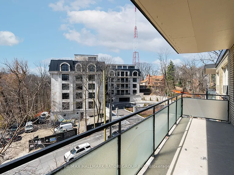 159 Russell Hill Rd #403 — Photo 19