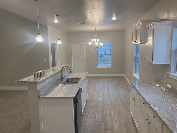 3rd image of 4404 Harris St #4410