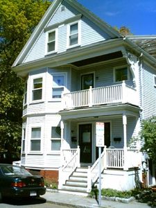 6 Traymore St, Cambridge, MA, 02140