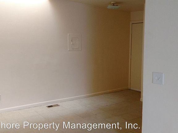 5th image of 71 W Broadway Ave #6