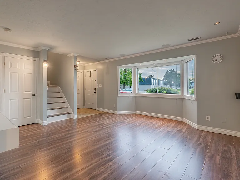 3907 W Rockwood Way — Photo 5