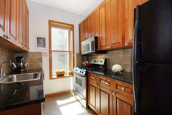 Rented by Corcoran | media 29