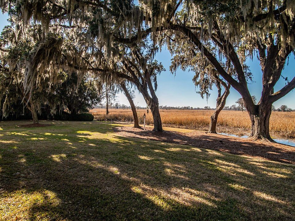 441 River Oaks Cir, Pawleys Island, SC 29585 MLS 2303769 Zillow