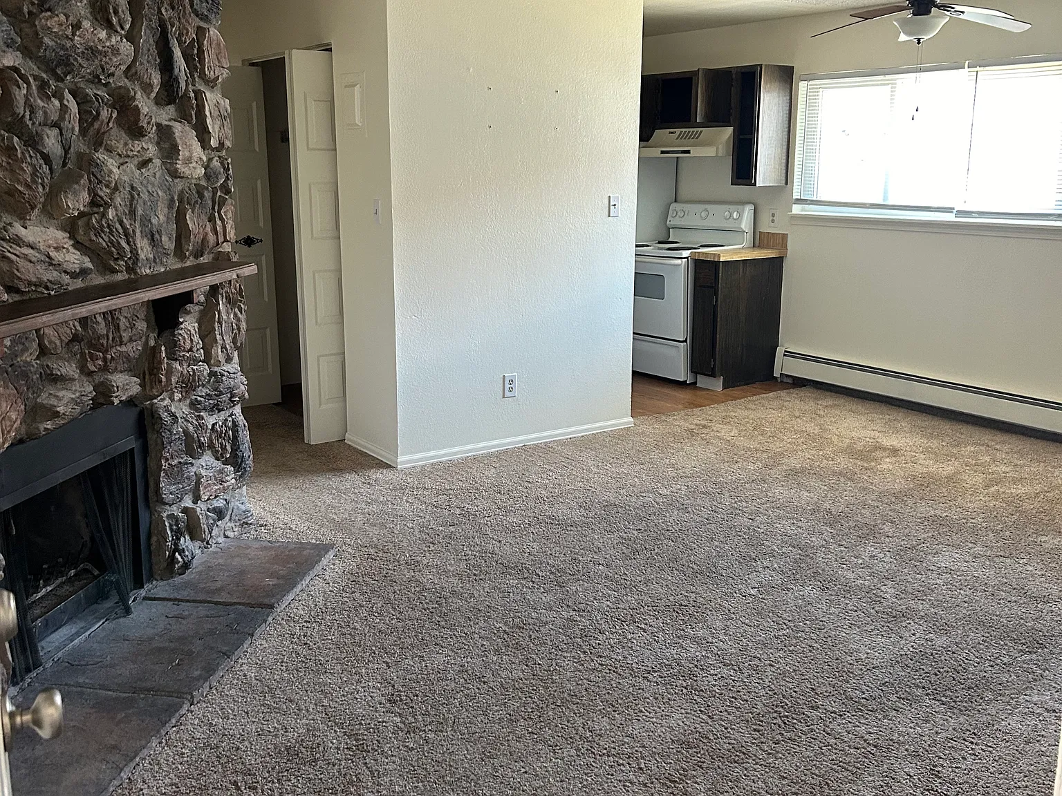 1 bed, 700 sqft, $750 — Photo 2
