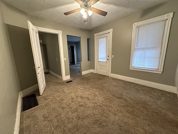 4th image of 30 Boardman St #1