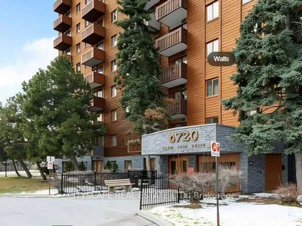 6720 Glen Erin Dr #913, Mississauga, ON L5N 3K8