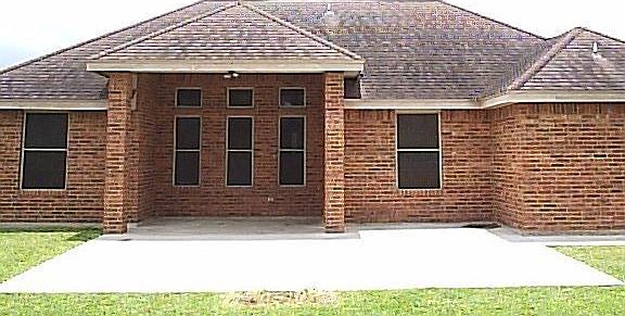 4th image of 809 Bass Blvd